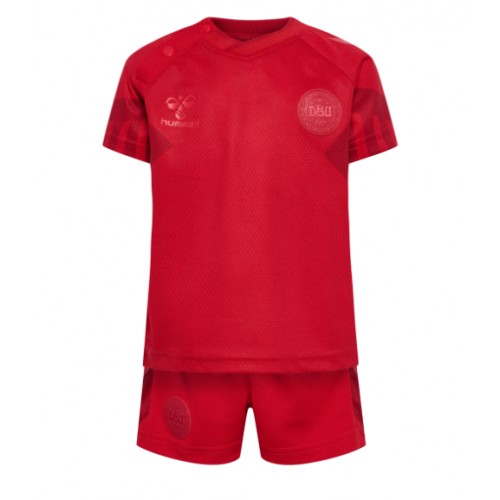 Maillot de foot Danemark Domicile enfant Monde 2022 Manches Courte (+ pantalon court)